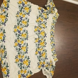 Old navy flower off shoulder top